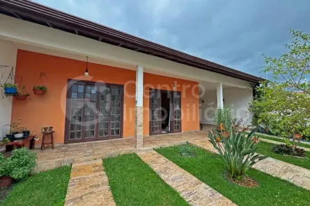 Casa com 4 Quartos à venda, 148m² no Josedy, Peruíbe