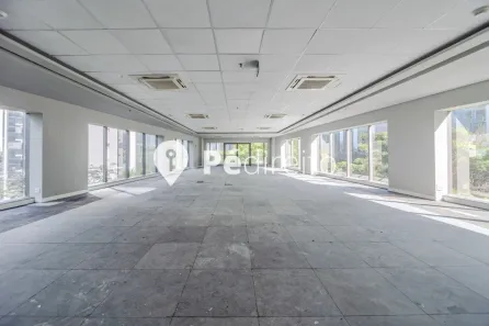 Sala Comercial para alugar, 290m² no Vila Olímpia, São Paulo