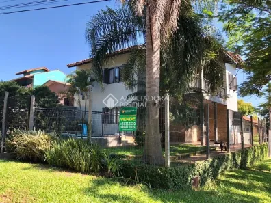 Casa com 3 Quartos à venda, 234m² no São Jorge, Novo Hamburgo