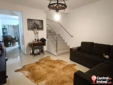 Sobrado com 2 Quartos à venda, 80m² no Santa Regina, Camboriú