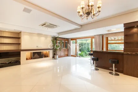 Casa de Condomínio com 3 Quartos à venda, 320m² no Três Figueiras, Porto Alegre