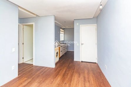 Apartamento com 2 Quartos à venda, 40m² no Mário Quintana, Porto Alegre