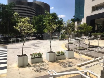 Sala Comercial para venda ou aluguel, 1137m² no Chácara Santo Antônio (Zona Sul), São Paulo