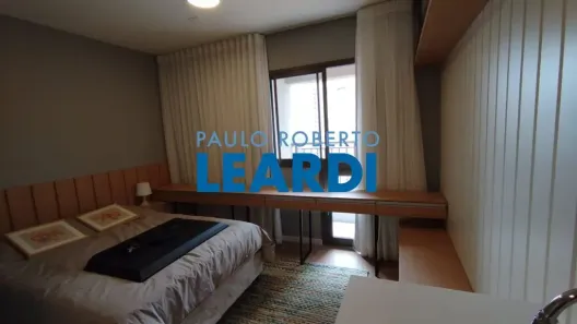 Apartamento com 1 Quarto para alugar, 25m² no Santo Amaro, São Paulo