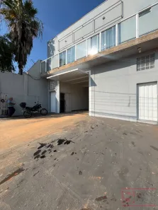 Sala Comercial para alugar, 240m² no Vila Claudia, Limeira
