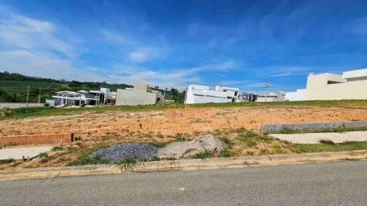 Lote/Terreno à venda, 200m² no Wanel Ville, Sorocaba