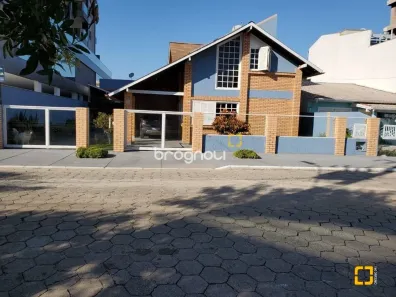 Casa com 4 Quartos à venda, 173m² no Camboa, Governador Celso Ramos