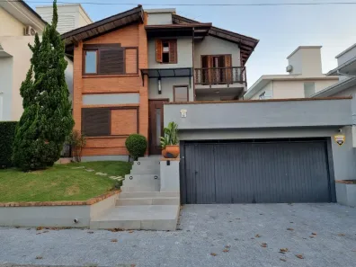 Casa com 3 Quartos para venda ou aluguel, 210m² no Pedra Branca, Palhoça