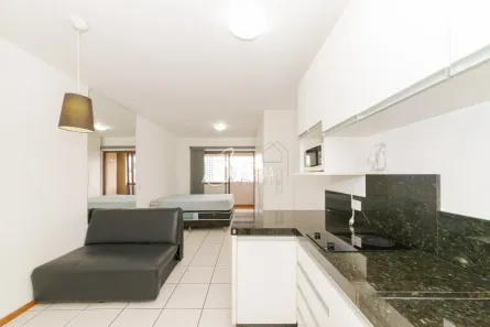 Apartamento com 1 Quarto para alugar, 32m² no Centro, Curitiba
