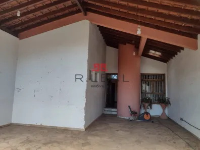 Casa com 3 Quartos à venda, 338m² no Centro, Bauru