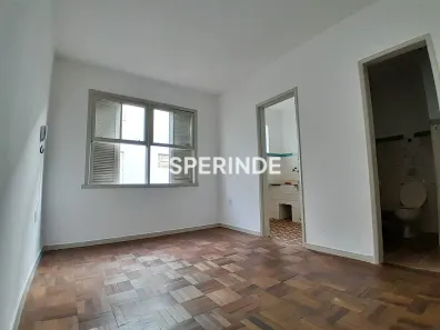 Kitnet com 1 Quarto para alugar, 27m² no Menino Deus, Porto Alegre