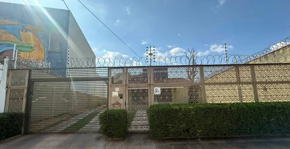 com 7 Quartos para alugar, 600m² no Plano Diretor Sul, Palmas