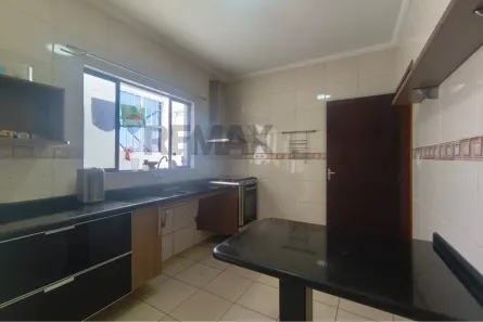 Sobrado com 2 Quartos para alugar, 110m² no Vila Nossa Senhora das Vitórias, Mauá