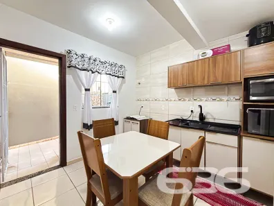 Sobrado com 2 Quartos à venda, 60m² no Aventureiro, Joinville