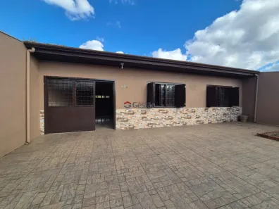 Sobrado com 3 Quartos para alugar, 180m² no Harmonia, Canoas