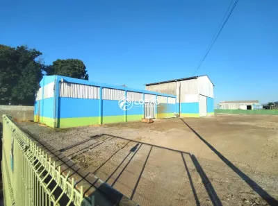Galpão/Depósito/Armazém com 3 Quartos para alugar, 720m² no Pólo Industrial, Resende