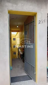 Casa com 1 Quarto para alugar, 32m² no Jardim Umuarama, São Paulo