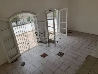 Casa com 3 Quartos para alugar, 162m² no Jardim Leonor, São Paulo