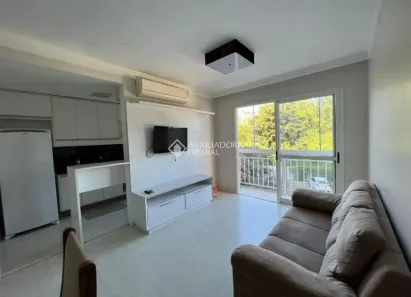 Apartamento com 3 Quartos para alugar, 65m² no Cristal, Porto Alegre