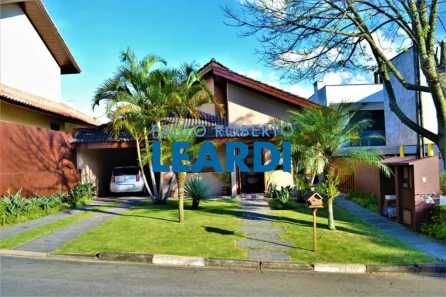 Casa de Condomínio com 3 Quartos à venda, 160m² no Arujá 5, Arujá