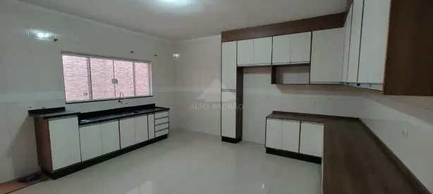 Sobrado com 3 Quartos para alugar, 300m² no Jardim Pedroso, Mauá