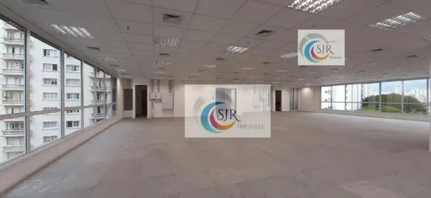 Sala Comercial para alugar, 355m² no Vila Uberabinha, São Paulo