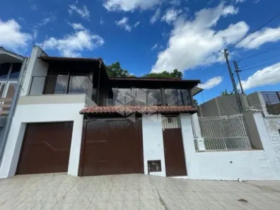Casa com 4 Quartos para alugar, 371m² no Santo Inácio, Santa Cruz do Sul