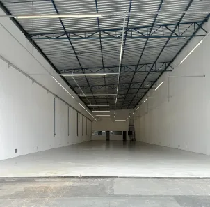 Galpão/Depósito/Armazém para alugar, 742m² no Vila Regente Feijó, São Paulo