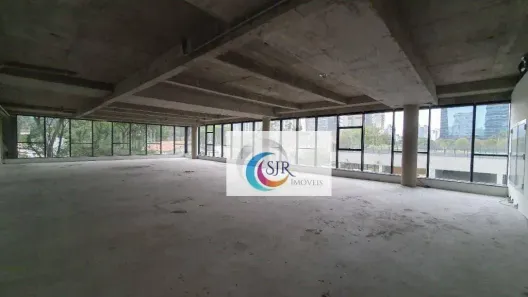 Prédio Comercial à venda, 2000m² no Vila Nova Conceição, São Paulo