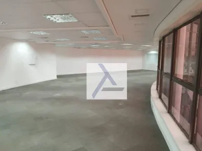 Sala Comercial para venda ou aluguel, 180m² no Chácara Santo Antônio (Zona Sul), São Paulo