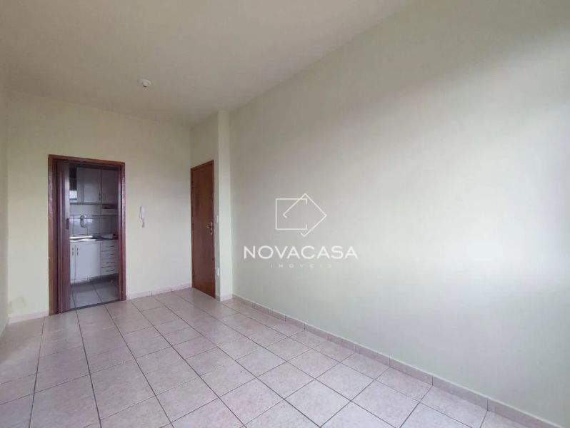 Apartamento com 2 quartos — Santa Mônica, Belo Horizonte