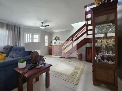 Casa de Condomínio com 3 Quartos à venda, 124m² no Extensão do Bosque, Rio das Ostras