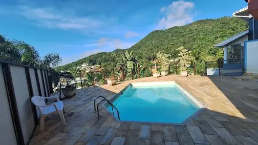 Casa de Condomínio com 5 Quartos à venda, 440m² no Engenho do Mato, Niterói