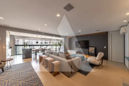 Apartamento com 3 Quartos à venda, 215m² no Jardim Paulista, São Paulo
