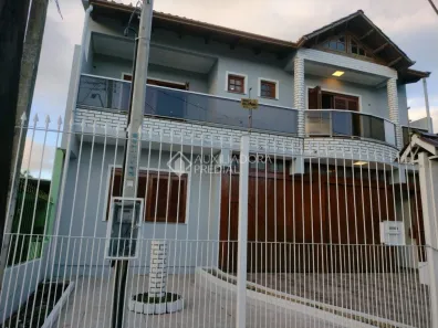 Casa com 3 Quartos à venda, 310m² no Rubem Berta, Porto Alegre