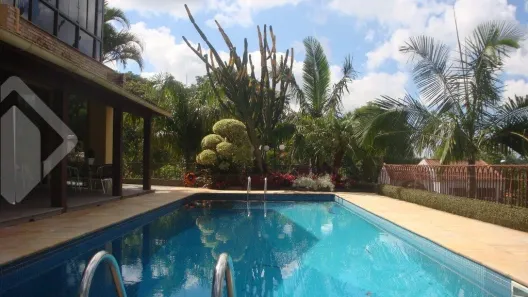 Casa com 3 Quartos à venda, 667m² no Guarujá, Porto Alegre