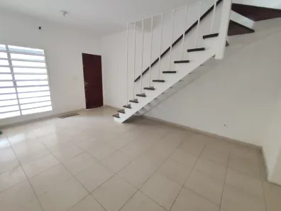 Casa com 2 Quartos para alugar, 115m² no Lapa de Baixo, São Paulo