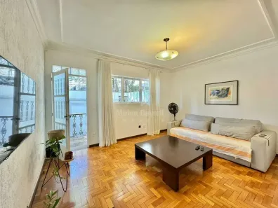 Casa com 4 Quartos à venda, 130m² no Serra, Belo Horizonte