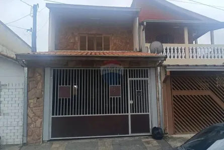 Sobrado com 4 Quartos à venda, 174m² no Conjunto Residencial Galo Branco, São José dos Campos
