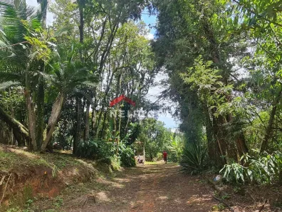 Fazenda/Sítio com 4 Quartos à venda, 200m² no Pau Arcado, Campo Limpo Paulista