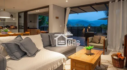 Casa com 3 Quartos para venda ou aluguel, 135m² no Bairro de Juquehy, São Sebastião