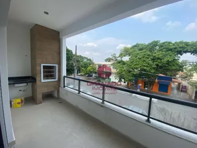 Sobrado com 3 Quartos para alugar, 110m² no Zona 05, Maringá