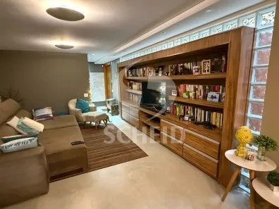 Casa com 3 Quartos à venda, 174m² no Jardim Regis, São Paulo