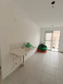 Apartamento com 1 Quarto para alugar, 27m² no Jardim Itacolomi, São Paulo