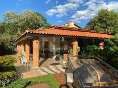 Fazenda/Sítio com 3 Quartos à venda, 300m² no Jardim Paineiras, Avaré