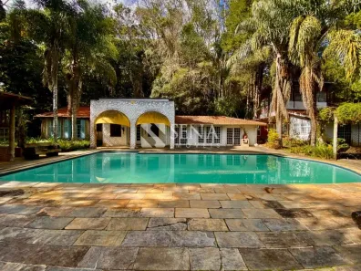 Fazenda/Sítio com 5 Quartos à venda, 1000m² no Mellos, Campos do Jordão