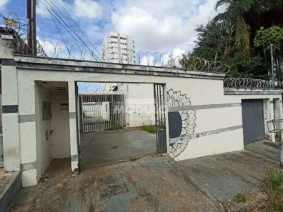 Casa com 3 Quartos para alugar, 80m² no Osvaldo Rezende, Uberlândia