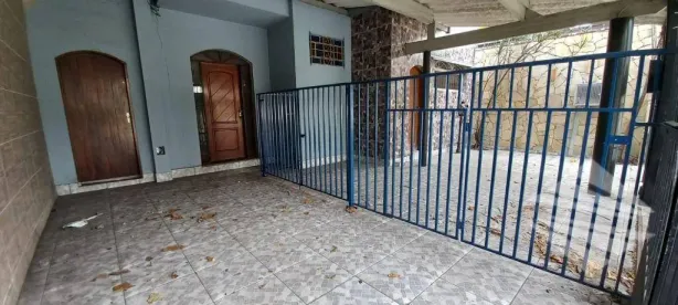 Casa com 5 Quartos à venda, 320m² no Vila São José, Taubaté