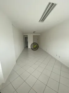 Sala Comercial à venda, 35m² no Santa Lúcia, Vitória