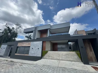 Sobrado com 4 Quartos à venda, 313m² no Água Branca, São Francisco do Sul